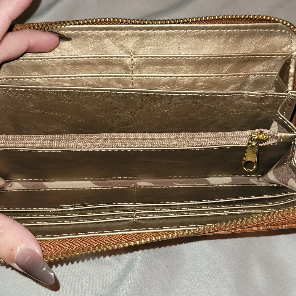 ANNE KLEIN WALLET - Picture 5 of 7
